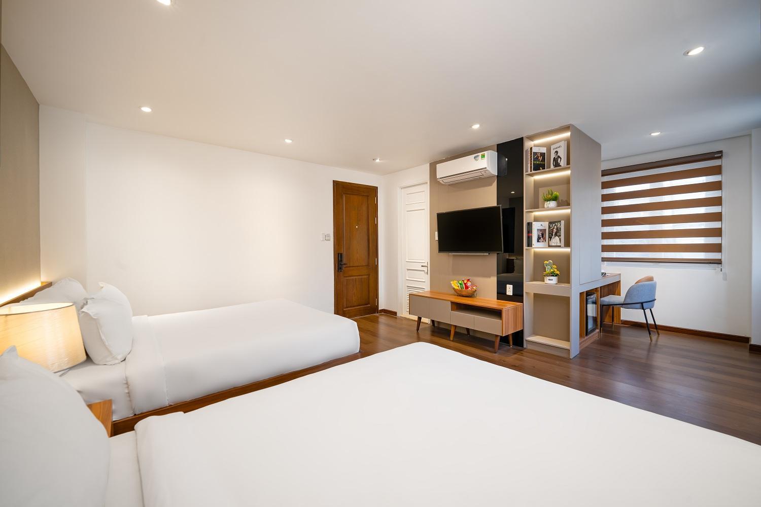 Duong Gia Hotel Dn By - Bay Luxury Da Nang Exterior photo